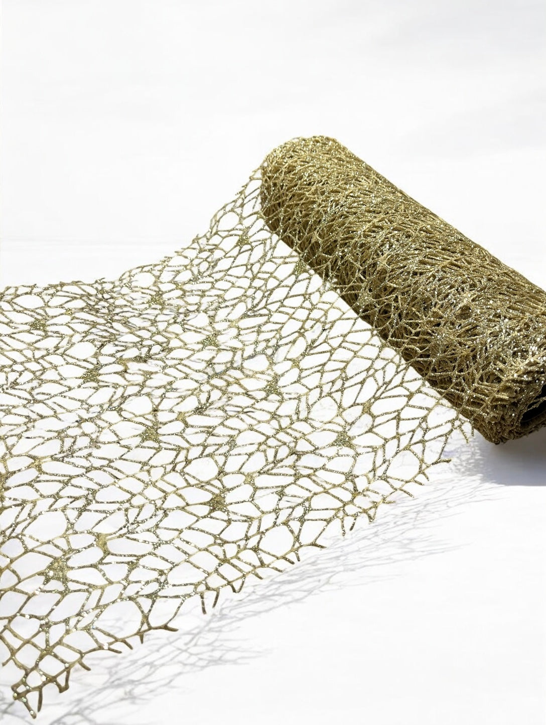 Malla dorada grabado telaraña 25cm x 4.6m (YW0737-020G)