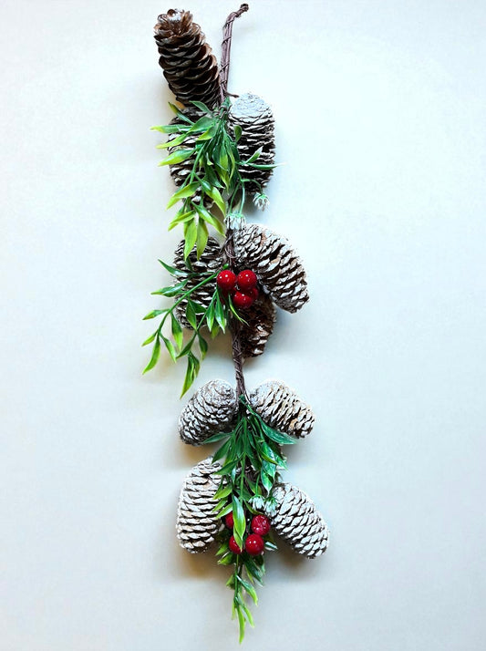 Berry artificial con hojas y piñas 46cm (DTI0190R) 419