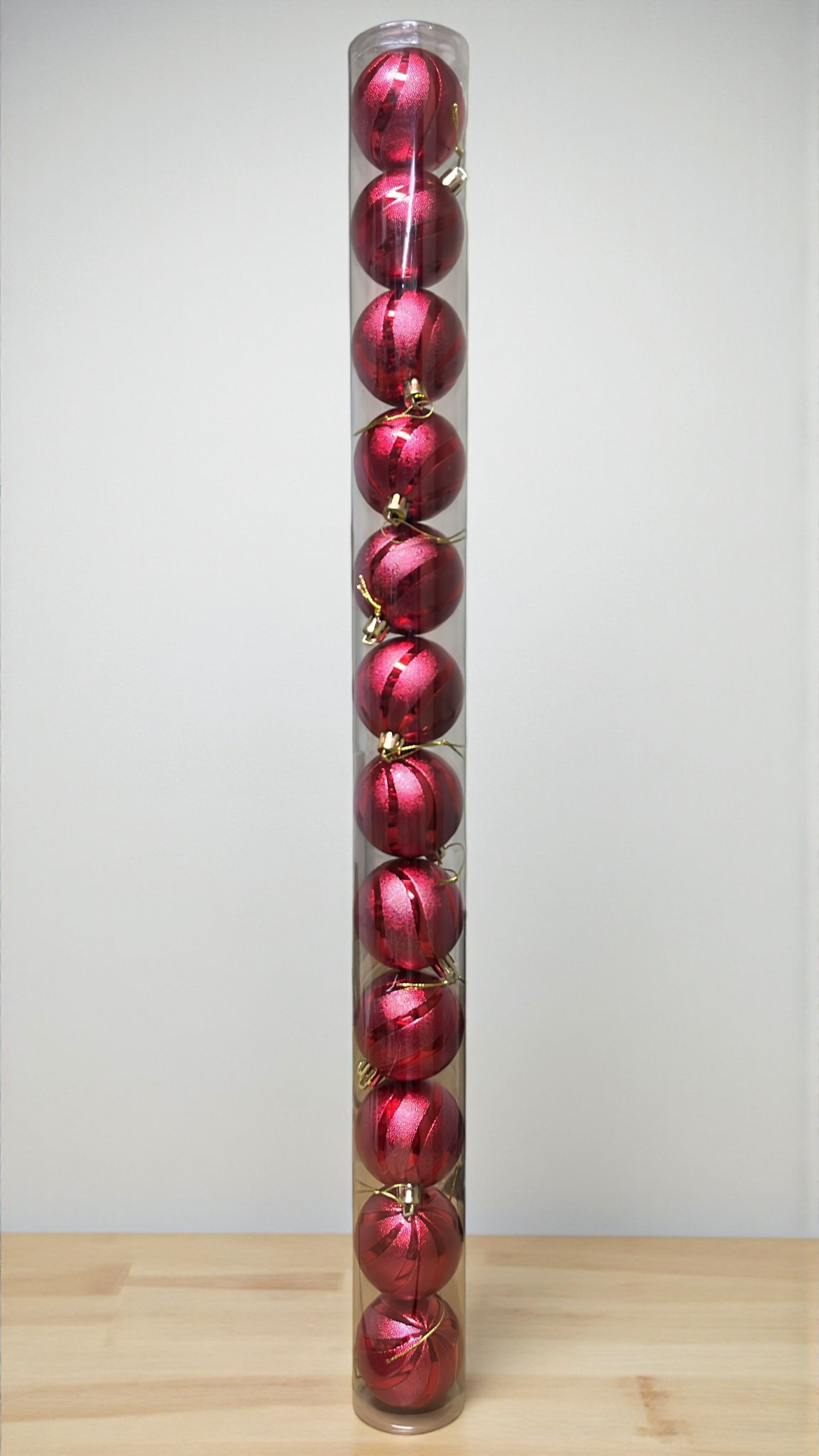 Paquete de 12 bolas de navidad rojas con relieve de puntos 6cm (J819R)